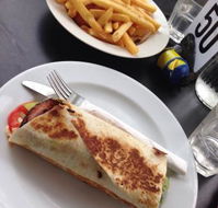 Mountain Stop Cafe - Accommodation in Surfers Paradise