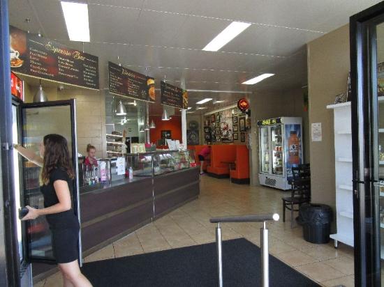 Pimpimbudgee ACT Accommodation in Surfers Paradise