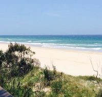 Peregian Beach Hotel - Accommodation in Surfers Paradise