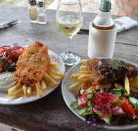 El Arish Tavern - Accommodation in Surfers Paradise