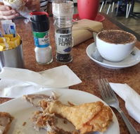 La Famille Cafe  Bakery - Accommodation in Surfers Paradise