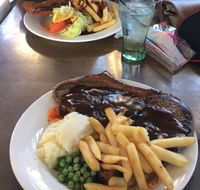 Rathy Pub - Accommodation in Surfers Paradise