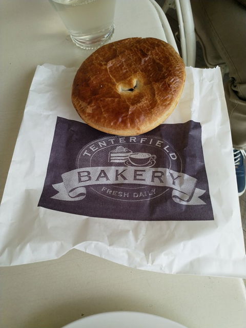 Tenterfield Bakery - Accommodation in Surfers Paradise 2