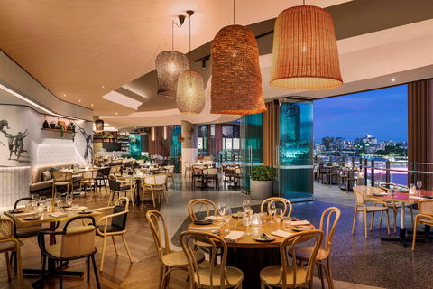 W Brisbane - Accommodation in Surfers Paradise 9