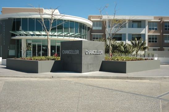 Varsity Lakes QLD Accommodation in Surfers Paradise