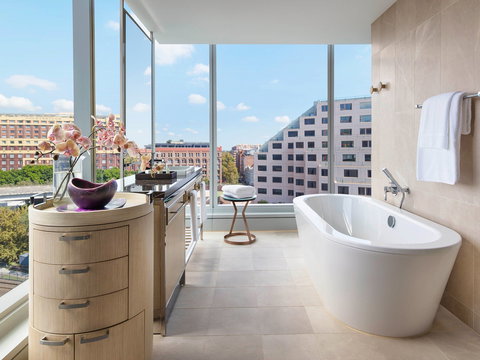 Sofitel Sydney Darling Harbour - Accommodation in Surfers Paradise 3