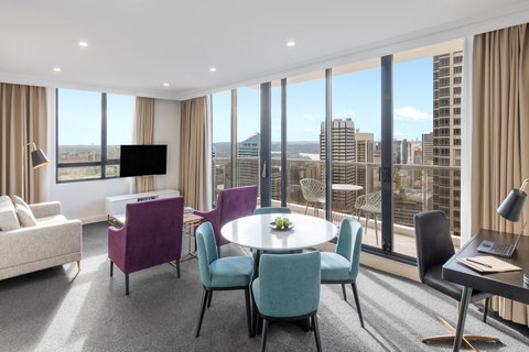 Meriton Suites Pitt Street - Accommodation in Surfers Paradise 14