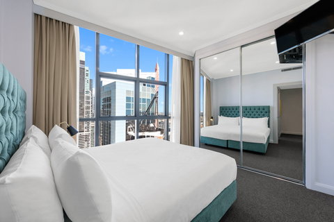 Meriton Suites Pitt Street - Accommodation in Surfers Paradise 17