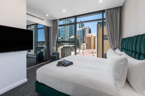 Meriton Suites Sussex Street, Sydney - Accommodation in Surfers Paradise 0