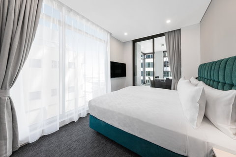 Meriton Suites Sussex Street, Sydney - Accommodation in Surfers Paradise 1