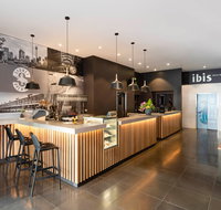 Hotel Ibis World Square - Accommodation in Surfers Paradise