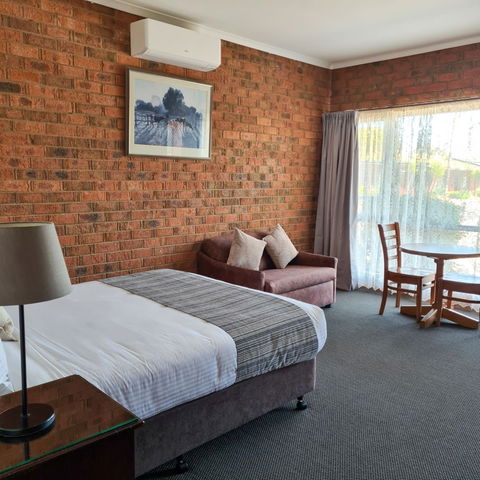 Federation Motor Inn - Accommodation in Surfers Paradise 1