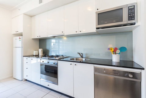 Astra Apartments Sydney CBD - Accommodation in Surfers Paradise 2