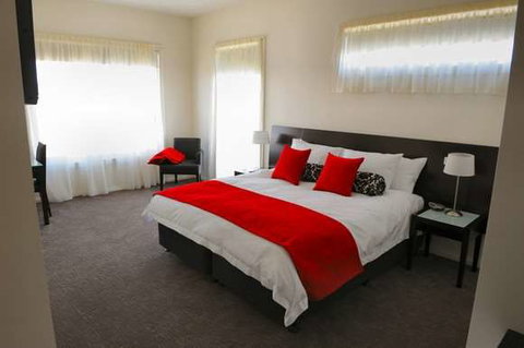 York Cove - Accommodation in Surfers Paradise 1