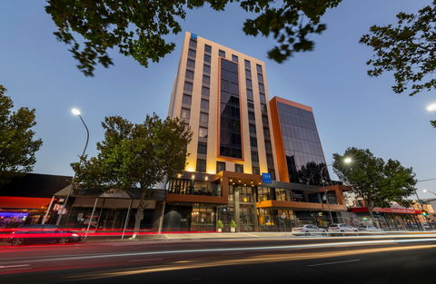 TRYP By Wyndham Pulteney Street - Accommodation in Surfers Paradise 0