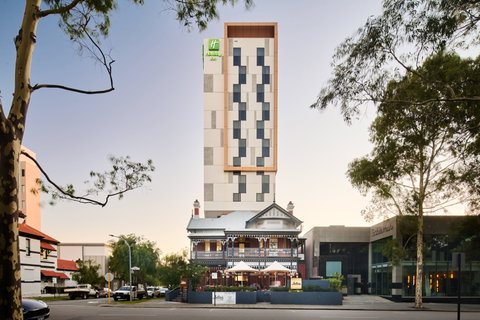 Holiday Inn West Perth - Accommodation in Surfers Paradise 1