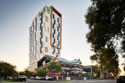 Holiday Inn West Perth - Accommodation in Surfers Paradise 2