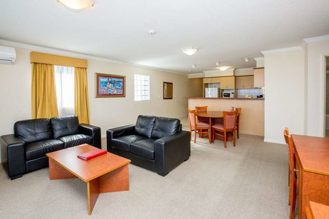 Springwood Tower Apartment Hotel - Accommodation in Surfers Paradise 5