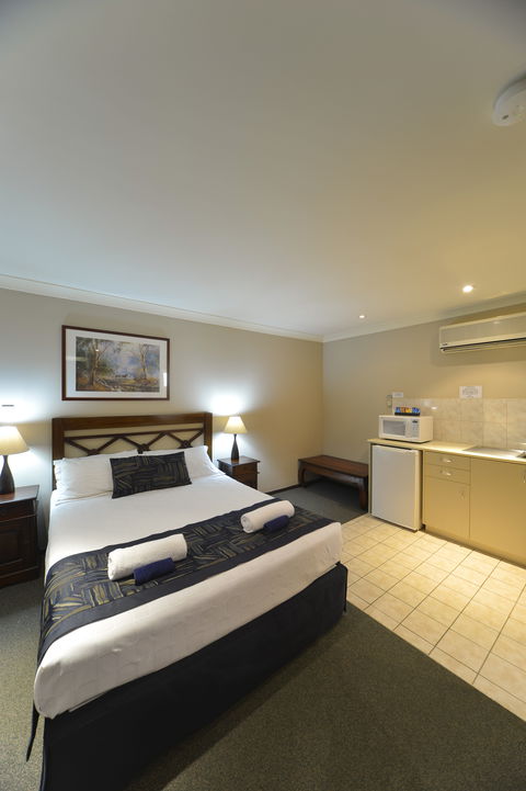 Wattle Grove Motel - Accommodation in Surfers Paradise 2