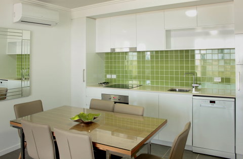 Direct Hotels - Pacific Sands - Accommodation in Surfers Paradise 6