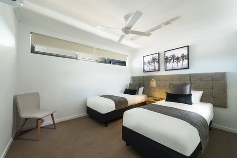 Direct Hotels - Pacific Sands - Accommodation in Surfers Paradise 10