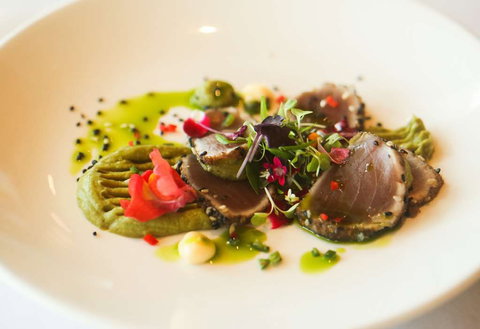 Hilton Cairns - Accommodation in Surfers Paradise 13