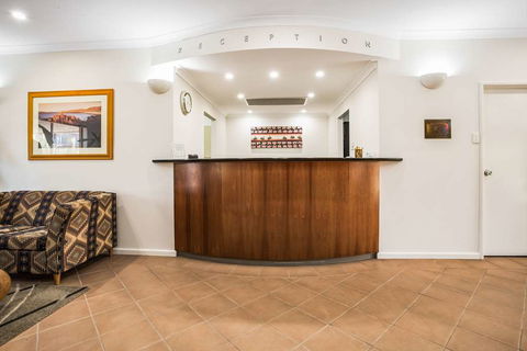 Karratha Central Apartments - Accommodation in Surfers Paradise 1