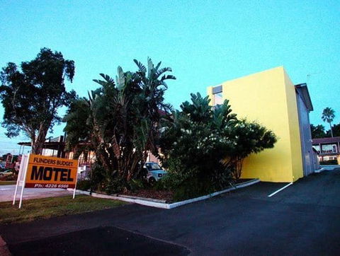 Flinders Motel - Accommodation in Surfers Paradise 0