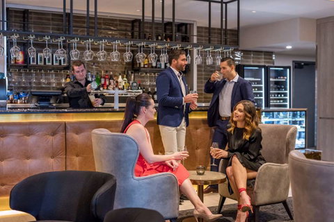 Deco Hotel - Accommodation in Surfers Paradise 1