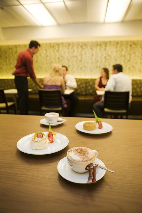 University House - ANU - Accommodation in Surfers Paradise 24