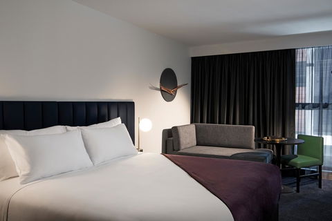 Midnight Hotel, Autograph Collection - Accommodation in Surfers Paradise 12
