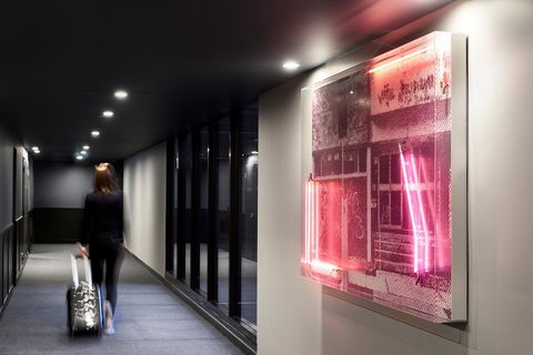Midnight Hotel, Autograph Collection - Accommodation in Surfers Paradise 18