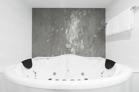 Avenue Hotel Canberra - Accommodation in Surfers Paradise 19