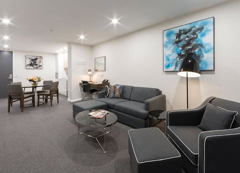 Avenue Hotel Canberra - Accommodation in Surfers Paradise 2