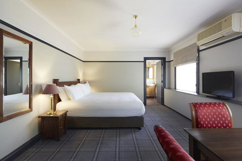 Brassey Hotel - Managed By Doma Hotels - Accommodation in Surfers Paradise 5