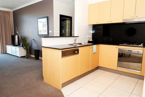 CityStyle Apartments - Accommodation in Surfers Paradise 3