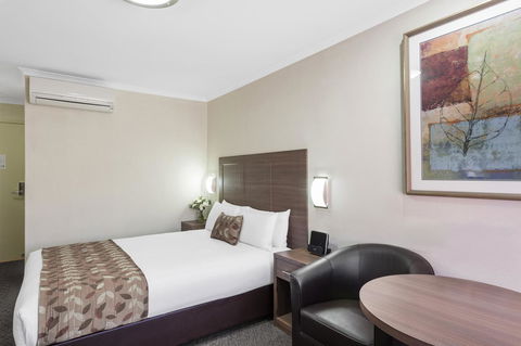 Garden City Hotel, Best Western Signature Collection - Accommodation in Surfers Paradise 5