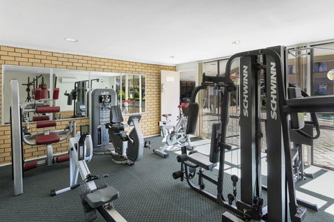Garden City Hotel, Best Western Signature Collection - Accommodation in Surfers Paradise 10