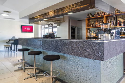 Garden City Hotel, Best Western Signature Collection - Accommodation in Surfers Paradise 17