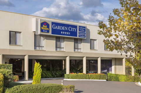 Garden City Hotel, Best Western Signature Collection - Accommodation in Surfers Paradise 12