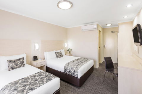 Garden City Hotel, Best Western Signature Collection - Accommodation in Surfers Paradise 27