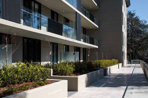 Knightsbridge Canberra - Accommodation in Surfers Paradise 5