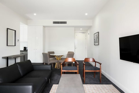 Knightsbridge Canberra - Accommodation in Surfers Paradise 25