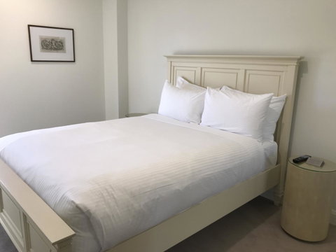 Knightsbridge Canberra - Accommodation in Surfers Paradise 18