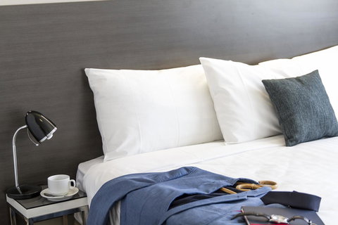 Abode Tuggeranong - Accommodation in Surfers Paradise 3