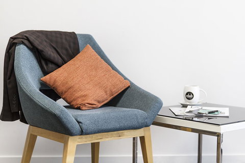 Abode Tuggeranong - Accommodation in Surfers Paradise 1