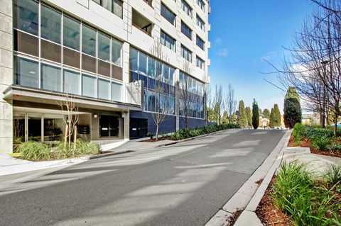 Realm Park 39 Barton ACT - Accommodation in Surfers Paradise 29