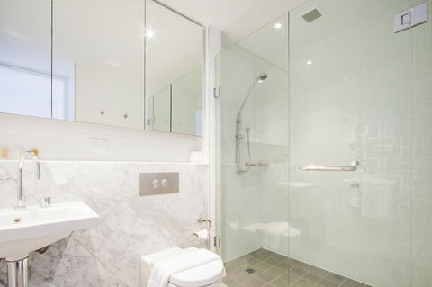 Realm Park 39 Barton ACT - Accommodation in Surfers Paradise 42