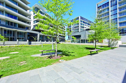 Realm Park 39 Barton ACT - Accommodation in Surfers Paradise 23