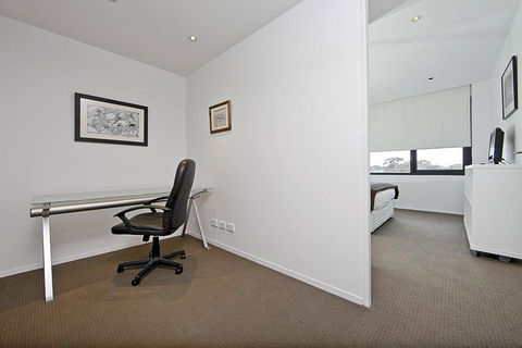 Realm Park 39 Barton ACT - Accommodation in Surfers Paradise 9